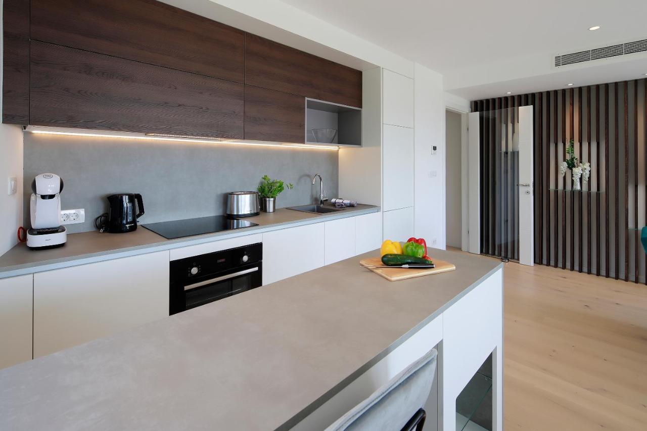 Modena Maris-Heated Pool-Grill-Relax-Jacuzzi Apartments Ičići 外观 照片